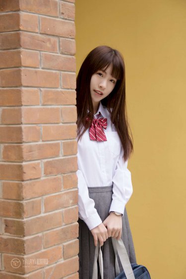 蒋依依